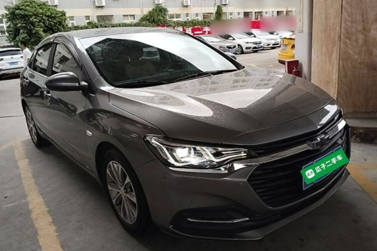 Used Chevrolet Monza 2022 320 Automatic Enjoyment Edition Front Right 45 Deg