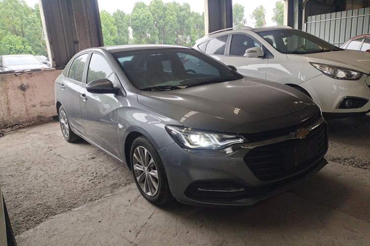Used Chevrolet Monza 2022 320 Automatic Enjoyment Sunroof Version Front Right 45 Deg