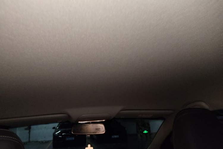 Used Chevrolet Monza 2022 320 Automatic Enjoyment Edition Headliner