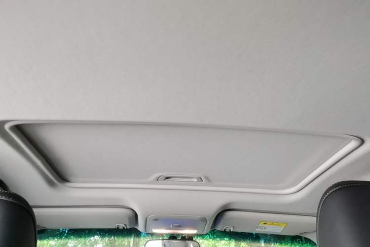 Used Chevrolet Monza 2022 320 Automatic Enjoyment Sunroof Version Headliner