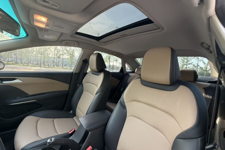 Used Chevrolet Monza 2022 320 Automatic Enjoyment Sunroof Version Headliner