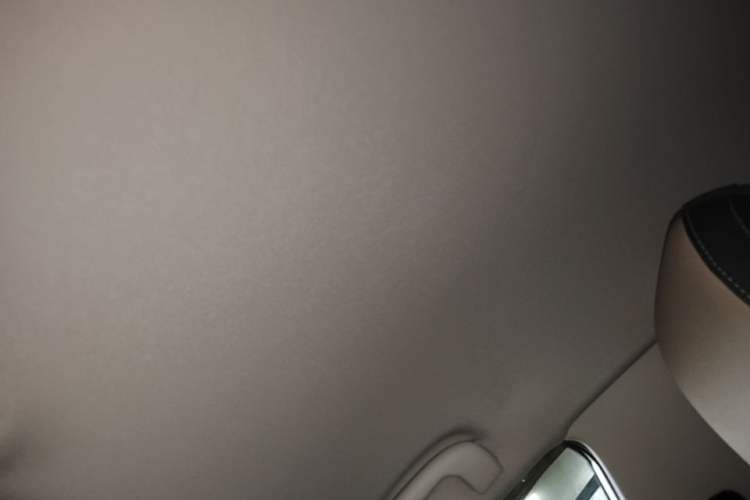 Used Chevrolet Monza 2022 320 Automatic Enjoyment Edition Headliner