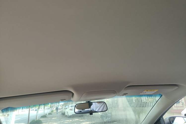 Used Chevrolet Monza 2022 320 Automatic Enjoyment Edition Headliner