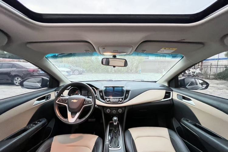 Used Chevrolet Monza 2022 320 Automatic Enjoyment Sunroof Version Interior 1