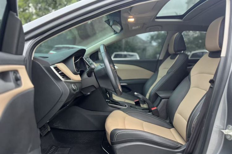 Used Chevrolet Monza 2022 320 Automatic Enjoyment Sunroof Version Interior 2