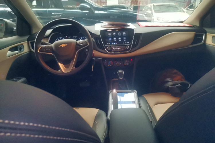 Used Chevrolet Monza 2022 320 Automatic Enjoyment Sunroof Version Interior 2