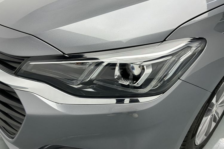 Used Chevrolet Monza 2022 320 Automatic Enjoyment Sunroof Version Left Front Headlight
