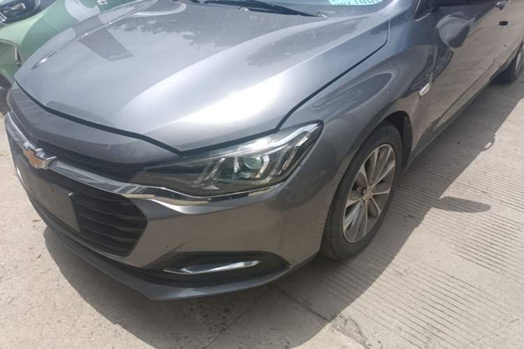 Used Chevrolet Monza 2022 320 Automatic Enjoyment Sunroof Version Left Front Headlight