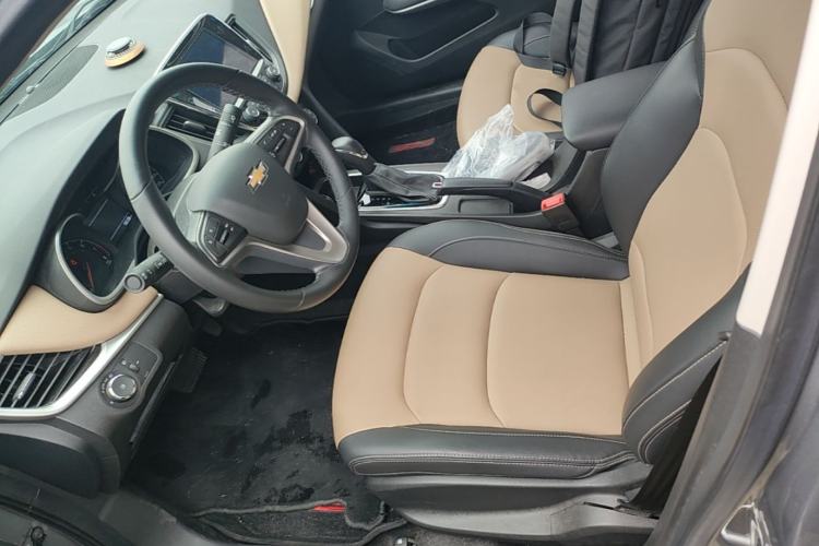 Used Chevrolet Monza 2022 320 Automatic Enjoyment Edition Left Front Seat