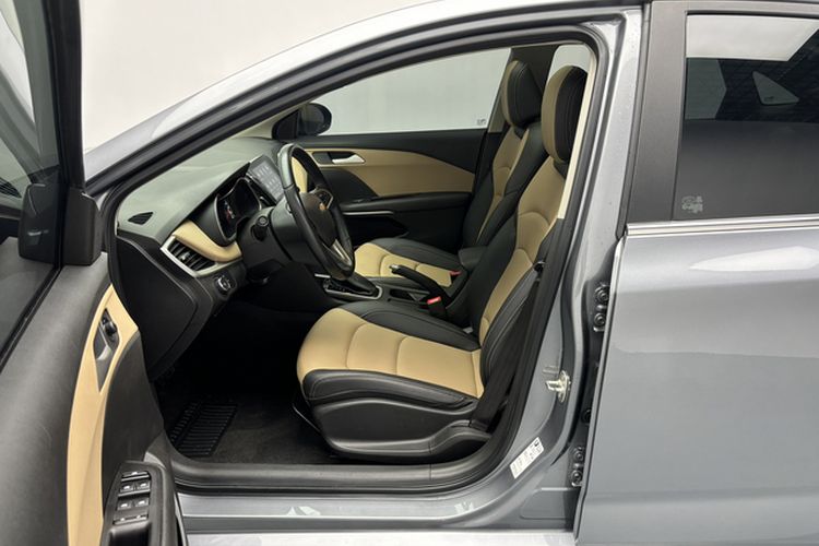 Used Chevrolet Monza 2022 320 Automatic Enjoyment Sunroof Version Left Front Seat