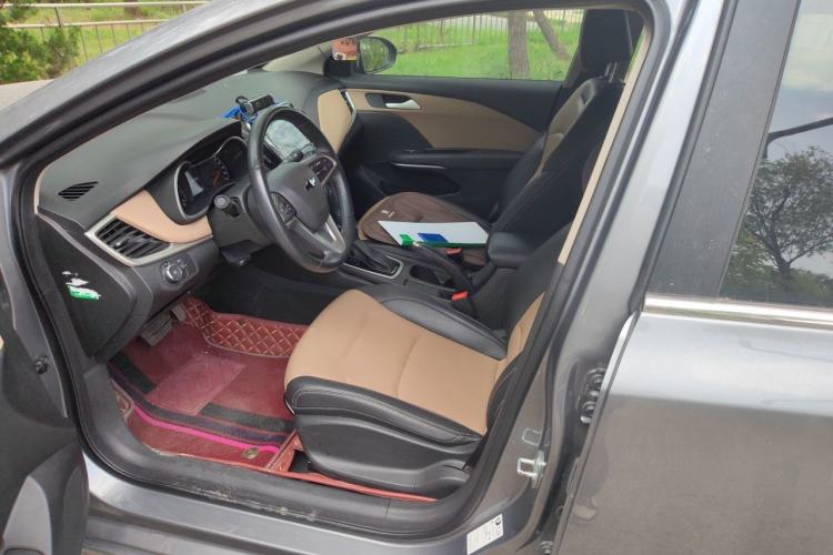 Used Chevrolet Monza 2022 320 Automatic Enjoyment Sunroof Version Left Front Seat