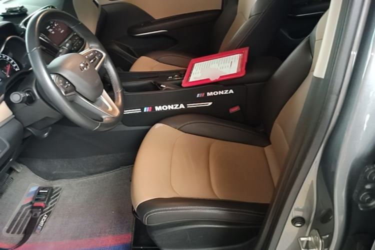 Used Chevrolet Monza 2022 320 Automatic Enjoyment Edition Left Front Seat