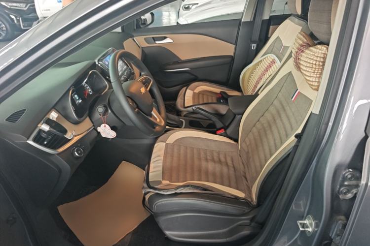 Used Chevrolet Monza 2022 320 Automatic Enjoyment Sunroof Version Left Front Seat