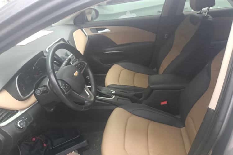 Used Chevrolet Monza 2022 320 Automatic Enjoyment Sunroof Version Left Front Seat