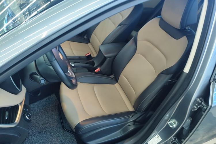 Used Chevrolet Monza 2022 320 Automatic Enjoyment Sunroof Version Left Front Seat