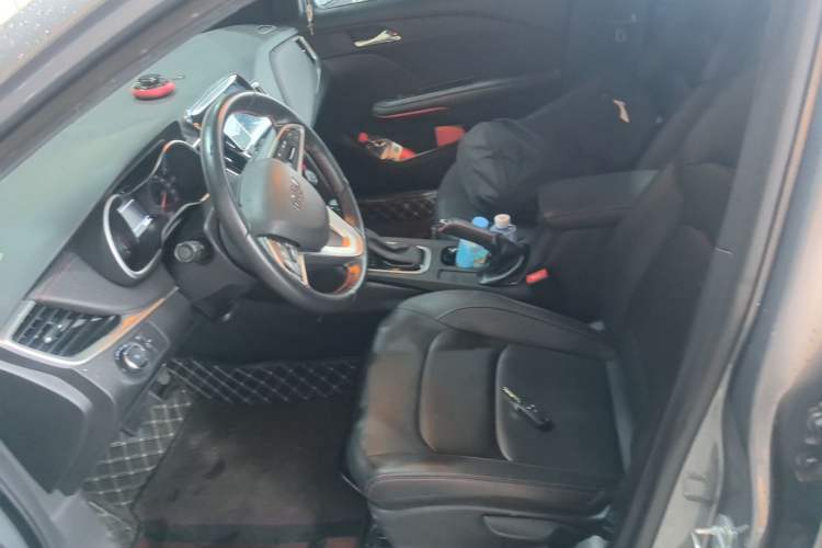 Used Chevrolet Monza 2022 Light Hybrid RS 330T Automatic Comfort Edition Left Front Seat