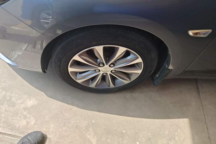 Used Chevrolet Monza 2022 320 Automatic Enjoyment Sunroof Version Left Front Wheel Hub