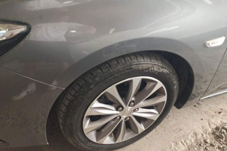 Used Chevrolet Monza 2022 320 Automatic Enjoyment Sunroof Version Left Front Wheel Hub