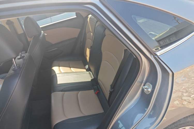 Used Chevrolet Monza 2022 320 Automatic Enjoyment Sunroof Version Left Rear Seat