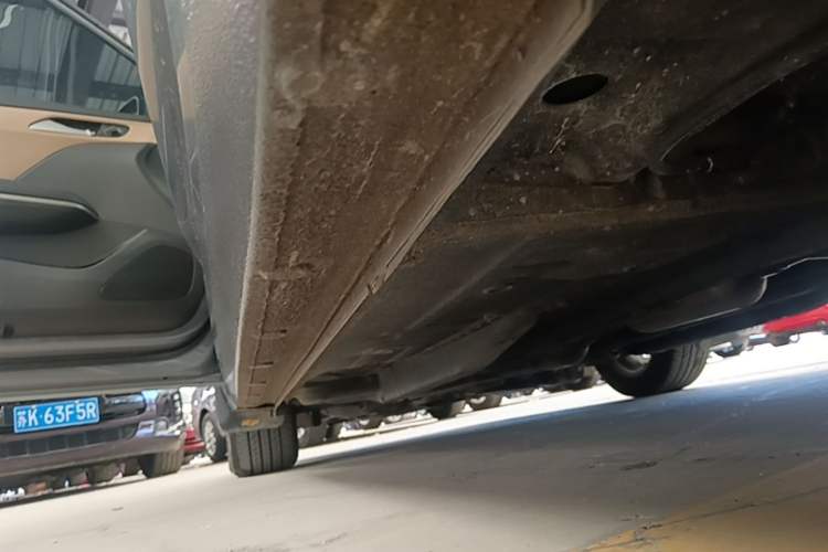 Used Chevrolet Monza 2022 320 Automatic Enjoyment Sunroof Version Left Side Sill