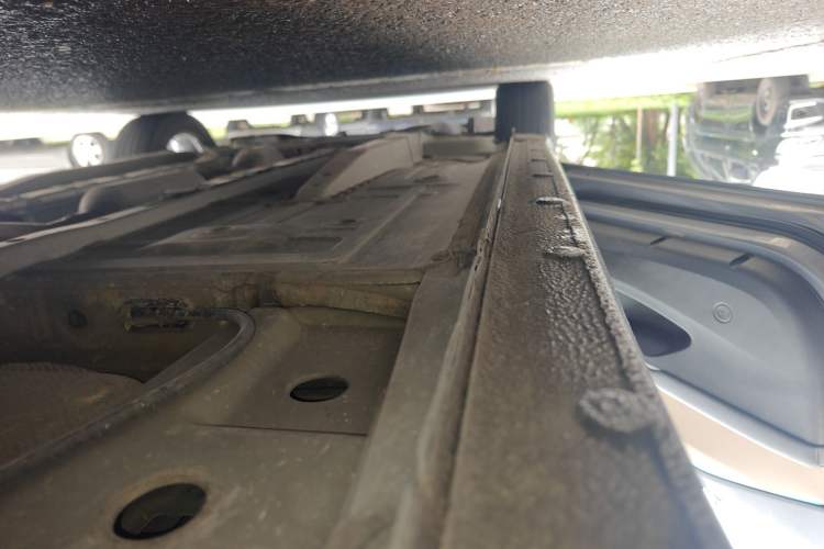 Used Chevrolet Monza 2022 320 Automatic Enjoyment Sunroof Version Left Side Sill