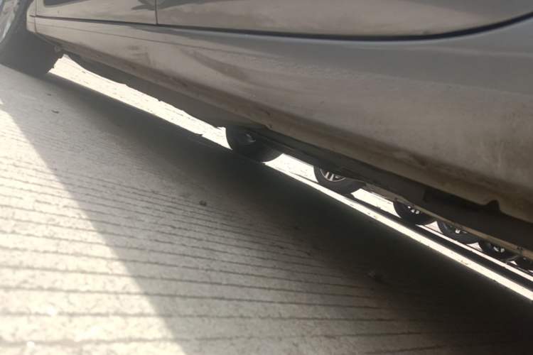 Used Chevrolet Monza 2022 320 Automatic Enjoyment Sunroof Version Left Side Sill