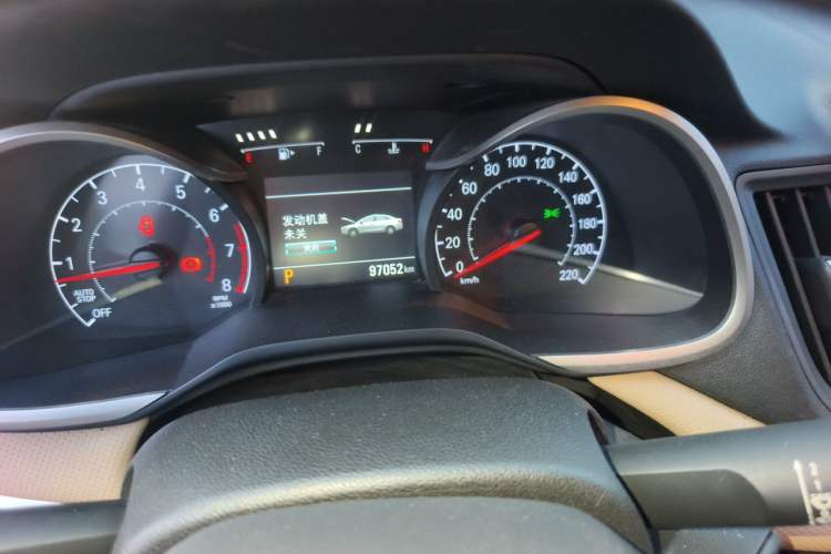 Used Chevrolet Monza 2022 320 Automatic Enjoyment Sunroof Version Odometer Close Up