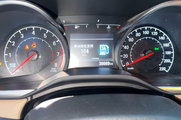 Used Chevrolet Monza 2022 320 Automatic Enjoyment Sunroof Version Odometer Close Up