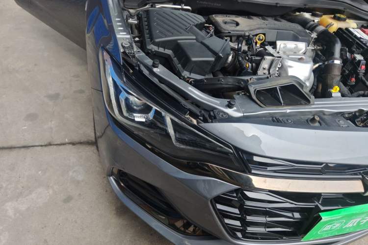 Used Chevrolet Monza 2022 Light Hybrid RS 330T Automatic Comfort Edition Right Front Headlight