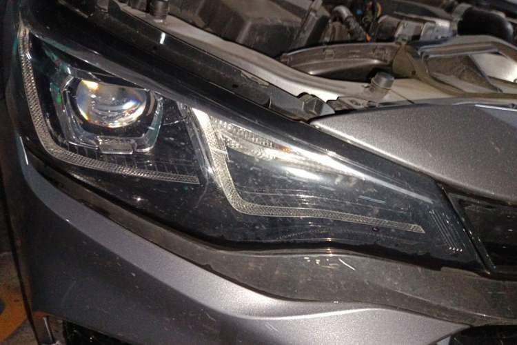 Used Chevrolet Monza 2022 Light Hybrid RS 330T Automatic Comfort Edition Right Front Headlight