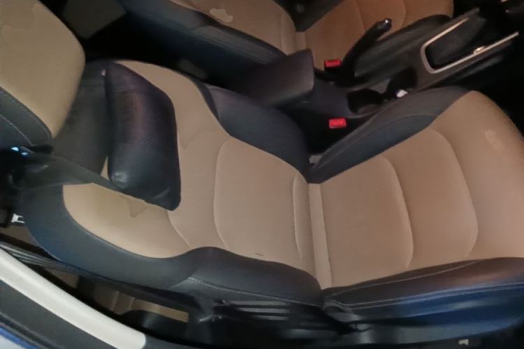Used Chevrolet Monza 2022 320 Automatic Enjoyment Sunroof Version Right Front Seat
