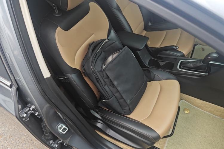 Used Chevrolet Monza 2022 320 Automatic Enjoyment Sunroof Version Right Front Seat
