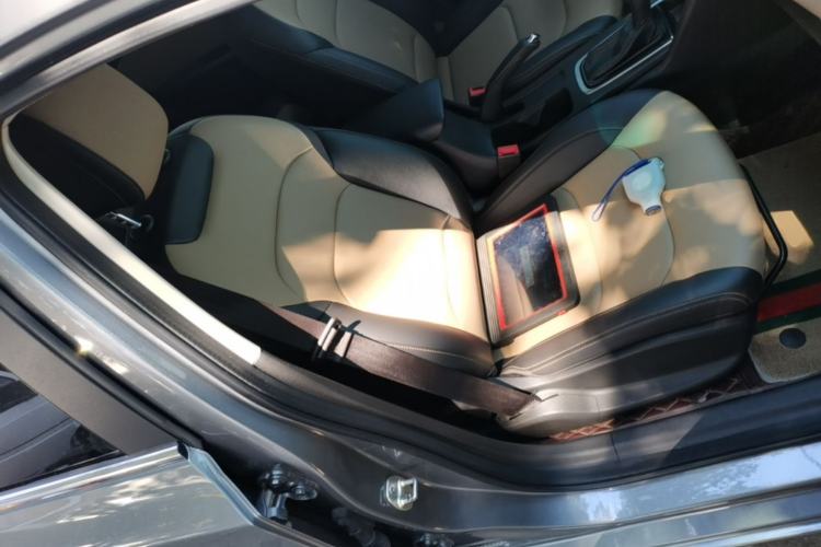 Used Chevrolet Monza 2022 320 Automatic Enjoyment Edition Right Front Seat