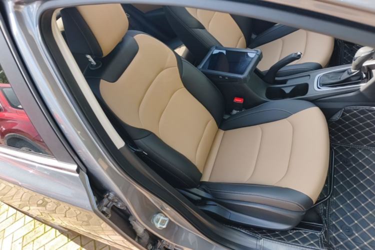 Used Chevrolet Monza 2022 320 Automatic Enjoyment Sunroof Version Right Front Seat
