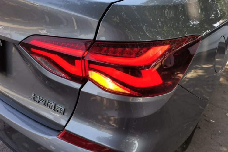 Used Chevrolet Monza 2022 320 Automatic Enjoyment Edition Right Rear Taillight