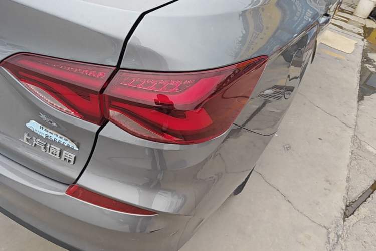 Used Chevrolet Monza 2022 320 Automatic Enjoyment Sunroof Version Right Rear Taillight