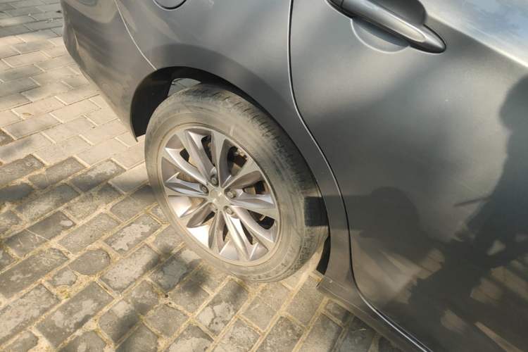 Used Chevrolet Monza 2022 320 Automatic Enjoyment Edition Right Rear Wheel Hub