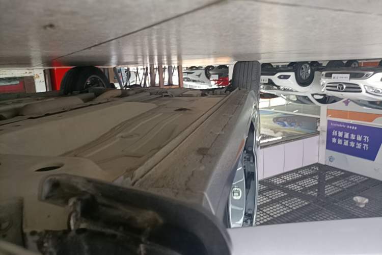 Used Chevrolet Monza 2022 320 Automatic Enjoyment Edition Right Side Sill