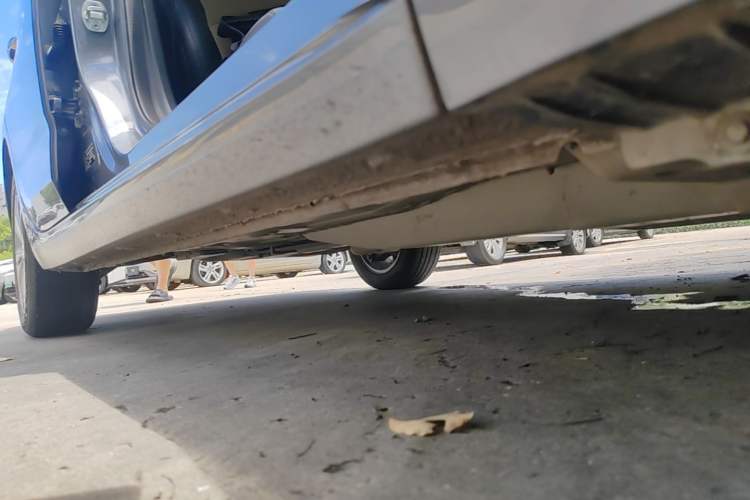 Used Chevrolet Monza 2022 320 Automatic Enjoyment Edition Right Side Sill