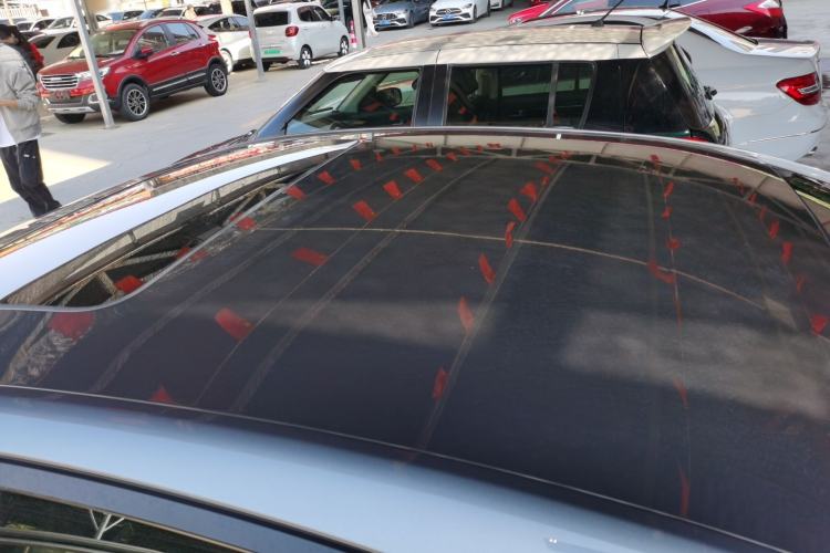 Used Chevrolet Monza 2022 320 Automatic Enjoyment Sunroof Version Roof