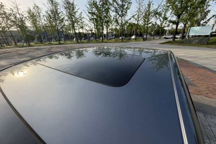 Used Chevrolet Monza 2022 320 Automatic Enjoyment Sunroof Version Roof