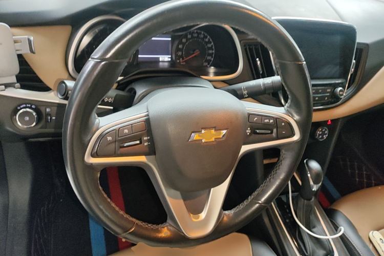 Used Chevrolet Monza 2022 320 Automatic Enjoyment Sunroof Version Steering Wheel