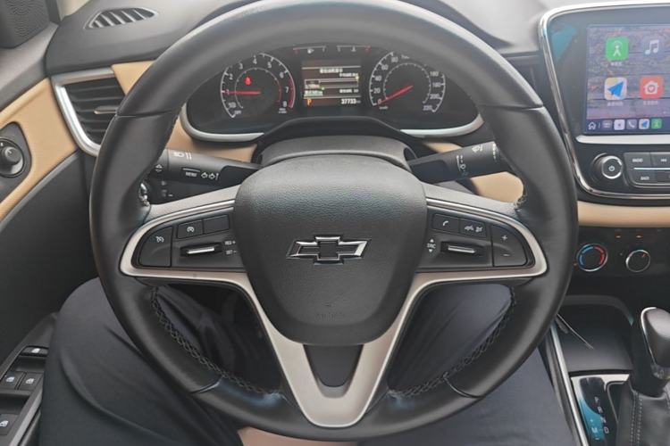 Used Chevrolet Monza 2022 320 Automatic Enjoyment Sunroof Version Steering Wheel