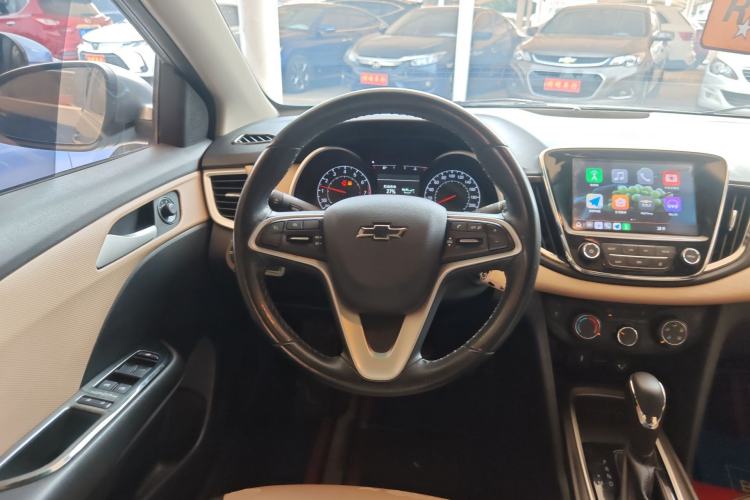 Used Chevrolet Monza 2022 320 Automatic Enjoyment Sunroof Version Steering Wheel