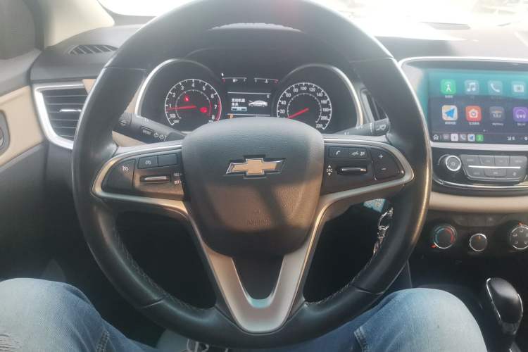 Used Chevrolet Monza 2022 320 Automatic Enjoyment Sunroof Version Steering Wheel