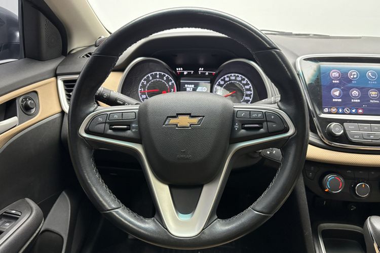 Used Chevrolet Monza 2022 320 Automatic Enjoyment Sunroof Version Steering Wheel
