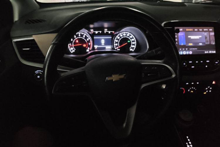 Used Chevrolet Monza 2022 320 Automatic Enjoyment Sunroof Version Steering Wheel