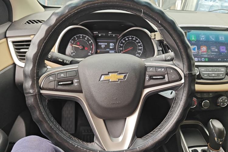 Used Chevrolet Monza 2022 320 Automatic Enjoyment Sunroof Version Steering Wheel