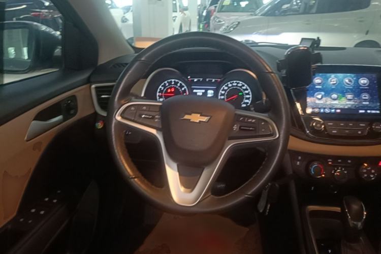 Used Chevrolet Monza 2022 320 Automatic Enjoyment Sunroof Version Steering Wheel