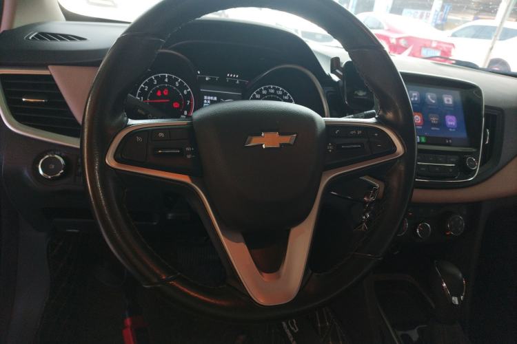 Used Chevrolet Monza 2022 320 Automatic Enjoyment Sunroof Version Steering Wheel